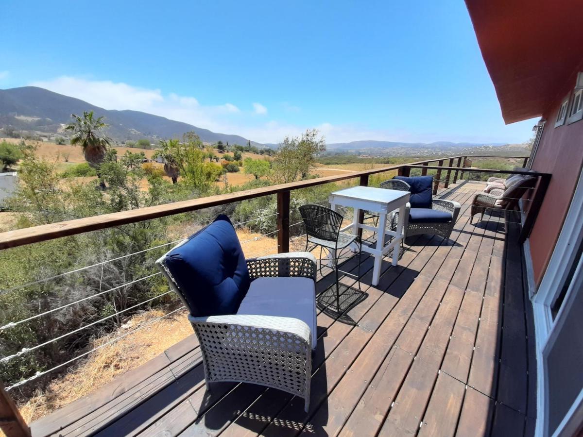 Vina Calabria Bed & Breakfast Valle de Guadalupe Exterior photo