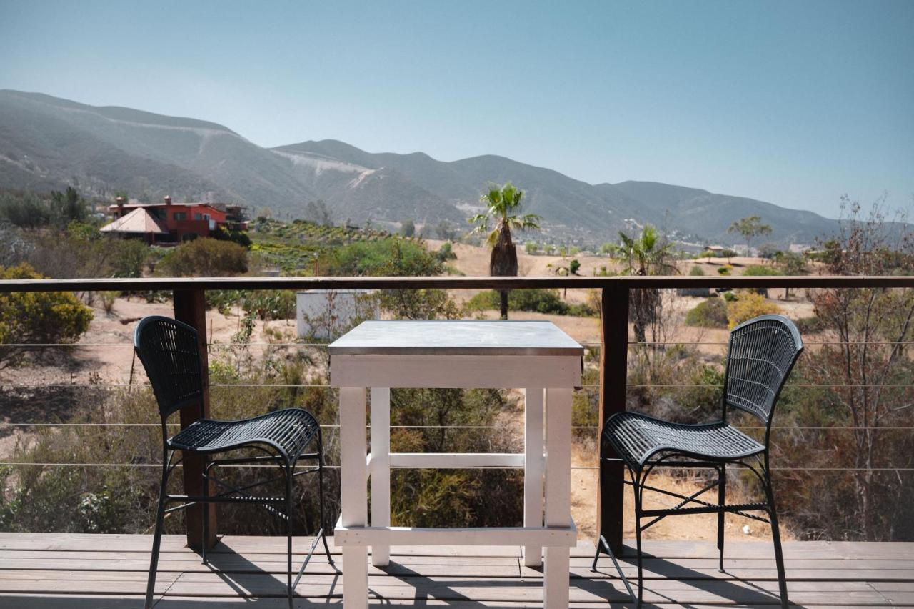 Vina Calabria Bed & Breakfast Valle de Guadalupe Exterior photo