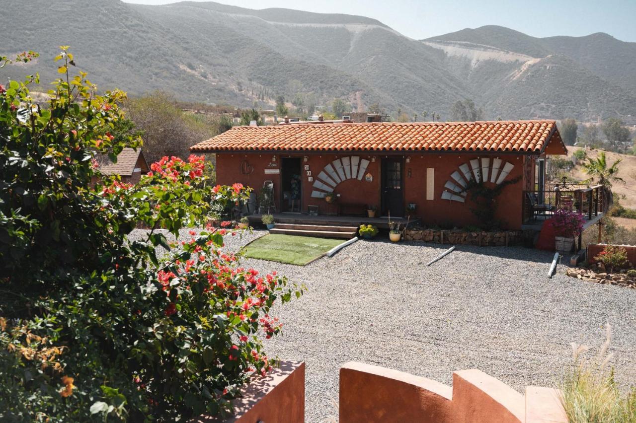 Vina Calabria Bed & Breakfast Valle de Guadalupe Exterior photo